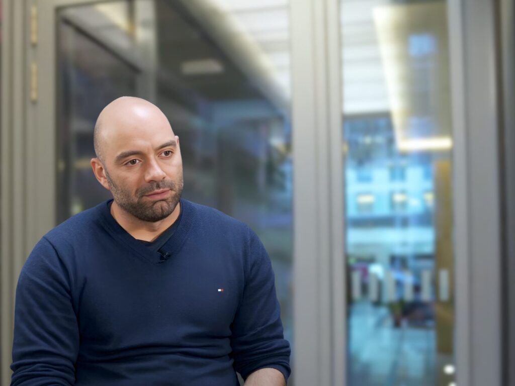 Armin R. Unternehmer im Gesundheitswesen, berichtet über das Steuer Coaching von Alex Fischer